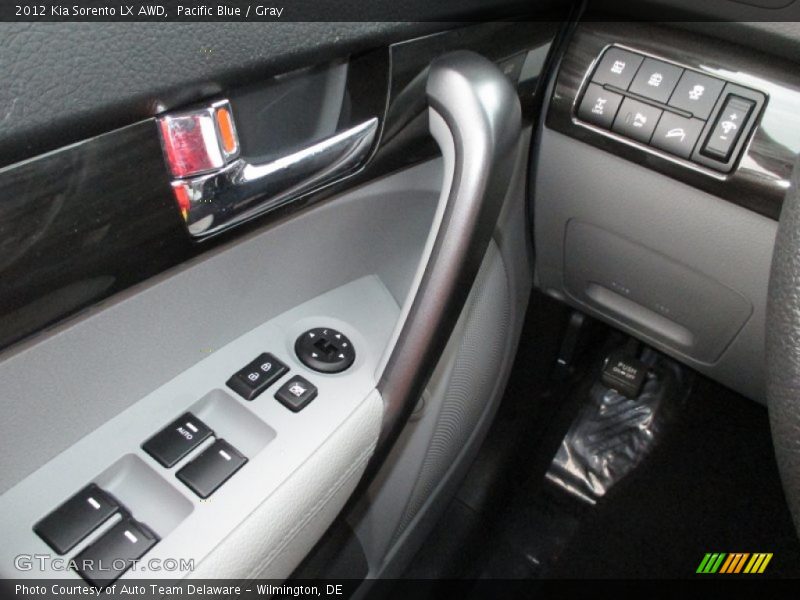 Pacific Blue / Gray 2012 Kia Sorento LX AWD