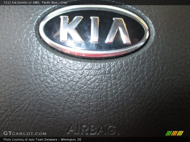 Pacific Blue / Gray 2012 Kia Sorento LX AWD