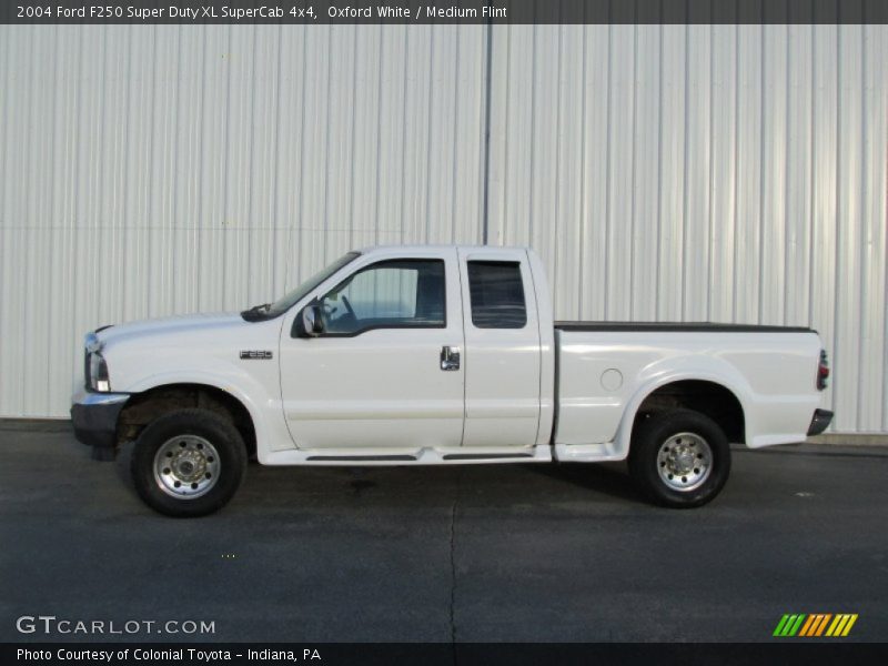 Oxford White / Medium Flint 2004 Ford F250 Super Duty XL SuperCab 4x4