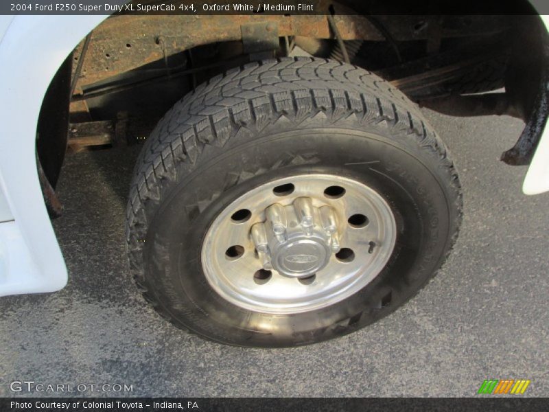 Oxford White / Medium Flint 2004 Ford F250 Super Duty XL SuperCab 4x4