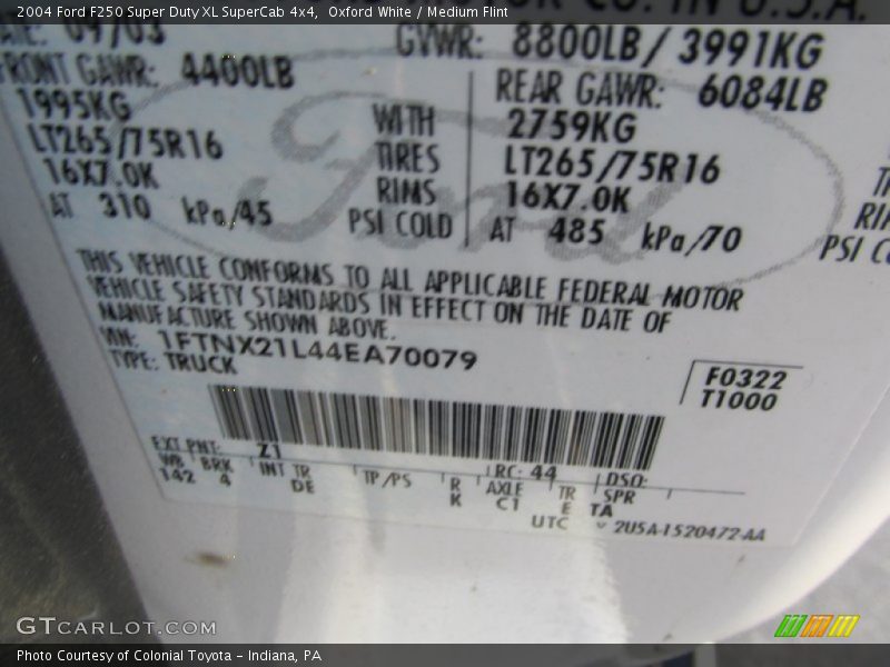 Oxford White / Medium Flint 2004 Ford F250 Super Duty XL SuperCab 4x4