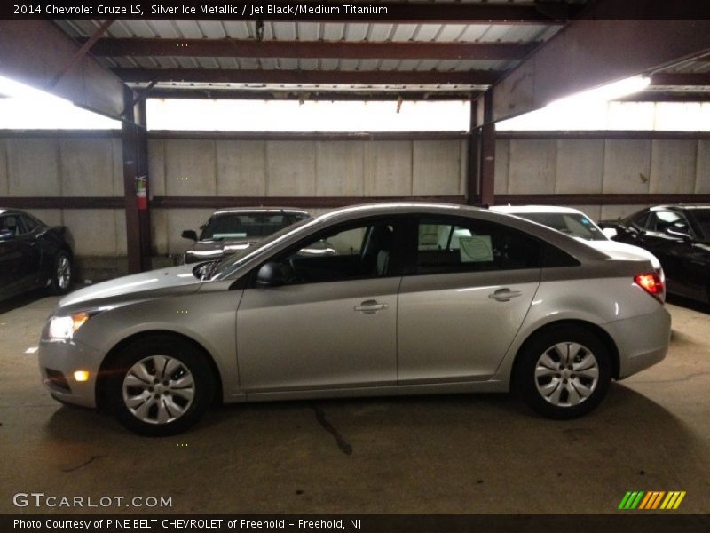 Silver Ice Metallic / Jet Black/Medium Titanium 2014 Chevrolet Cruze LS