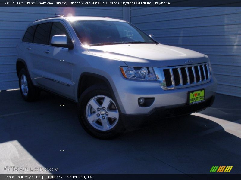 Bright Silver Metallic / Dark Graystone/Medium Graystone 2012 Jeep Grand Cherokee Laredo