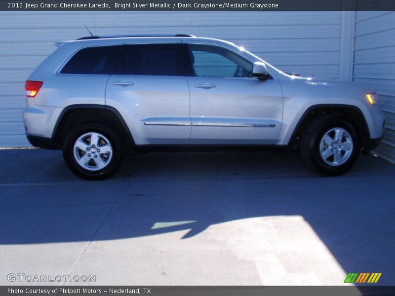 Bright Silver Metallic / Dark Graystone/Medium Graystone 2012 Jeep Grand Cherokee Laredo