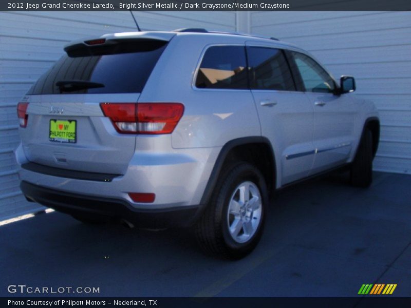 Bright Silver Metallic / Dark Graystone/Medium Graystone 2012 Jeep Grand Cherokee Laredo
