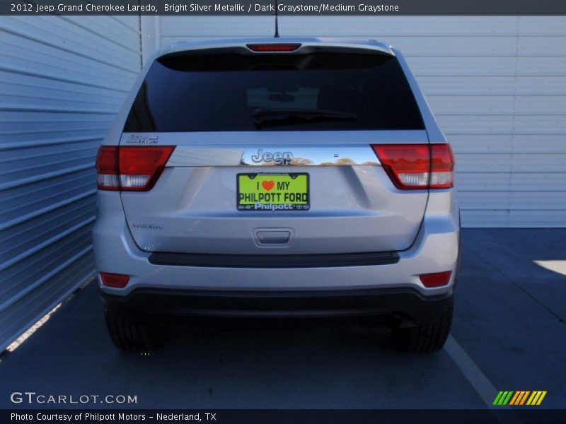 Bright Silver Metallic / Dark Graystone/Medium Graystone 2012 Jeep Grand Cherokee Laredo