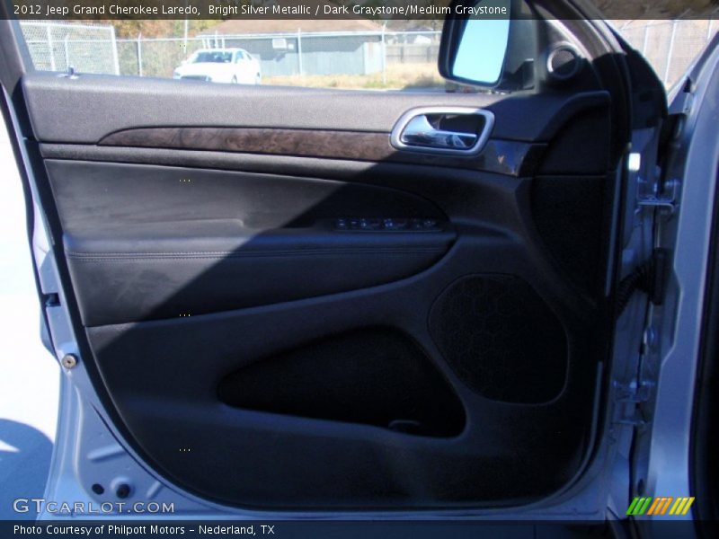 Bright Silver Metallic / Dark Graystone/Medium Graystone 2012 Jeep Grand Cherokee Laredo
