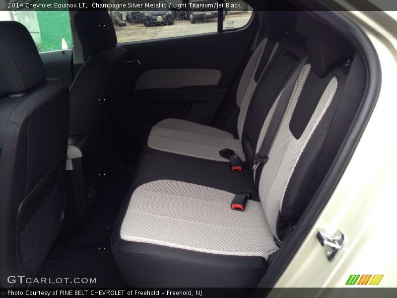 Champagne Silver Metallic / Light Titanium/Jet Black 2014 Chevrolet Equinox LT