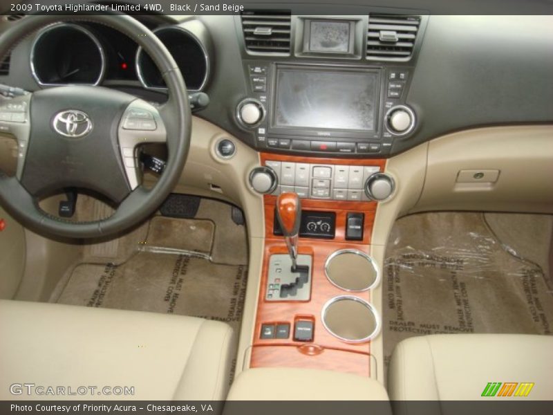 Black / Sand Beige 2009 Toyota Highlander Limited 4WD