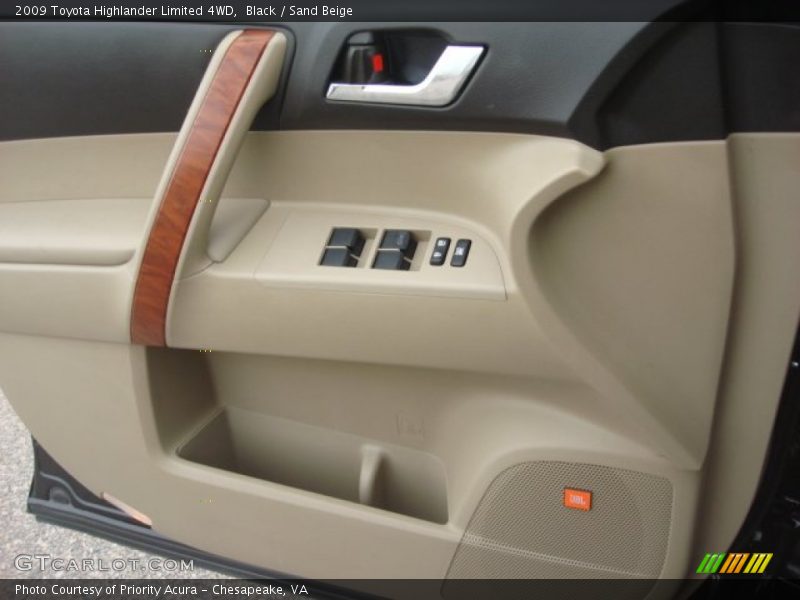 Black / Sand Beige 2009 Toyota Highlander Limited 4WD