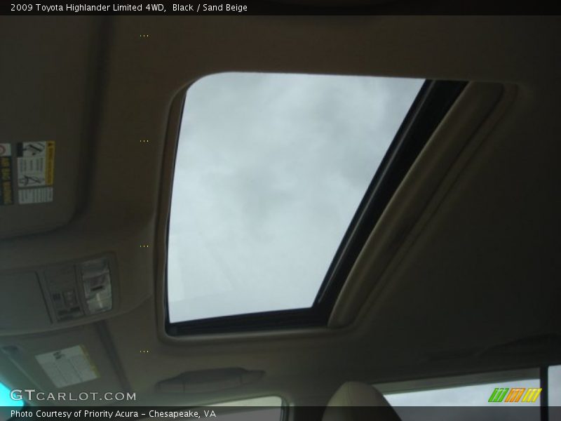 Black / Sand Beige 2009 Toyota Highlander Limited 4WD