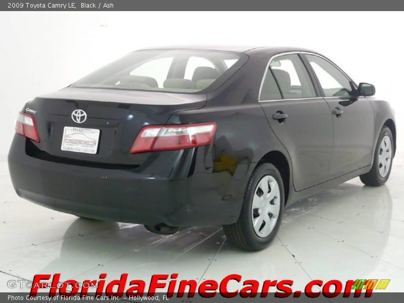 Black / Ash 2009 Toyota Camry LE