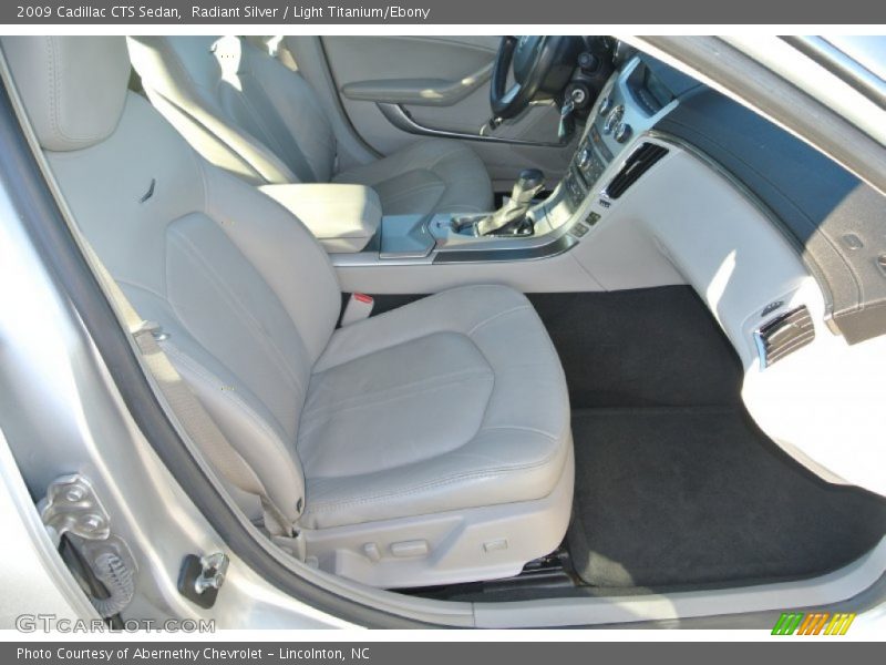Radiant Silver / Light Titanium/Ebony 2009 Cadillac CTS Sedan