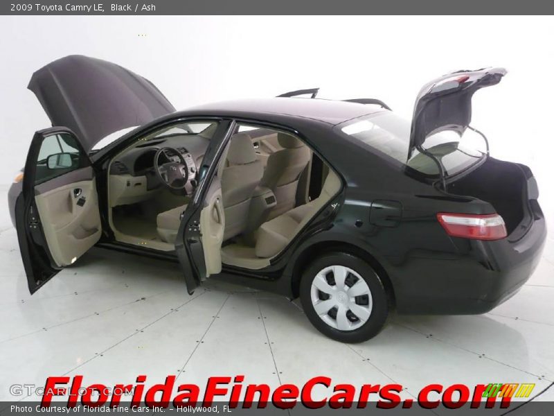 Black / Ash 2009 Toyota Camry LE