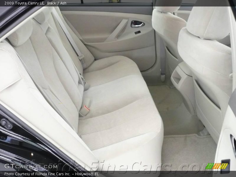 Black / Ash 2009 Toyota Camry LE