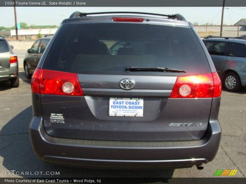 Slate Metallic / Stone 2009 Toyota Sienna LE