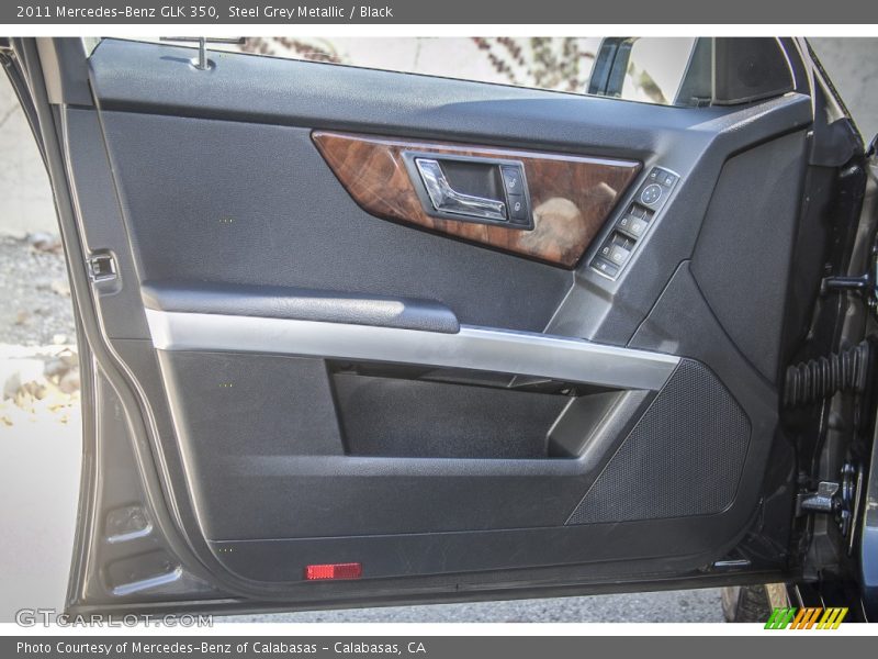 Steel Grey Metallic / Black 2011 Mercedes-Benz GLK 350