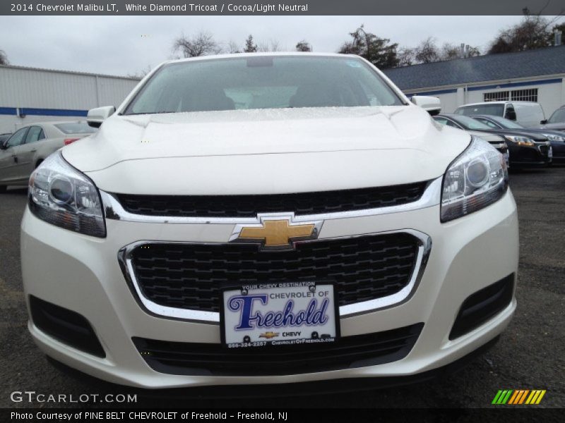 White Diamond Tricoat / Cocoa/Light Neutral 2014 Chevrolet Malibu LT