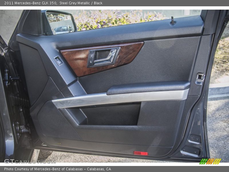 Steel Grey Metallic / Black 2011 Mercedes-Benz GLK 350