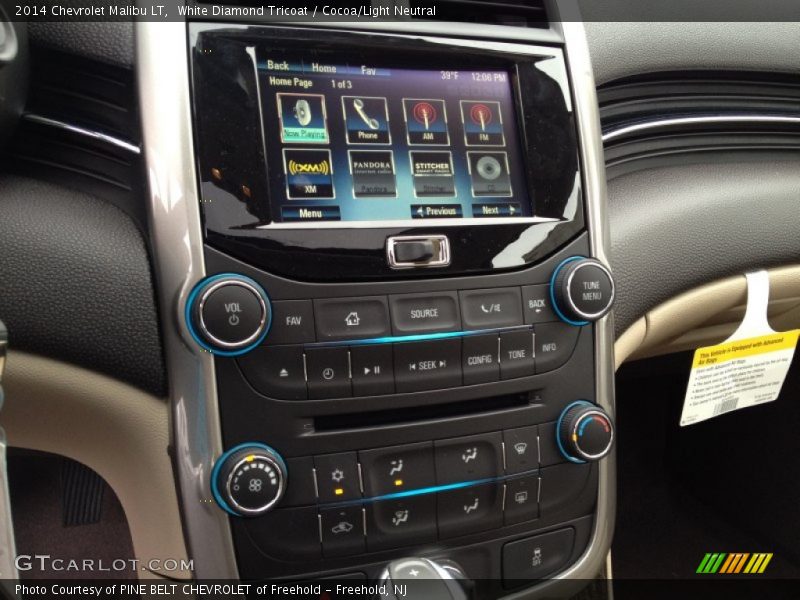 Controls of 2014 Malibu LT