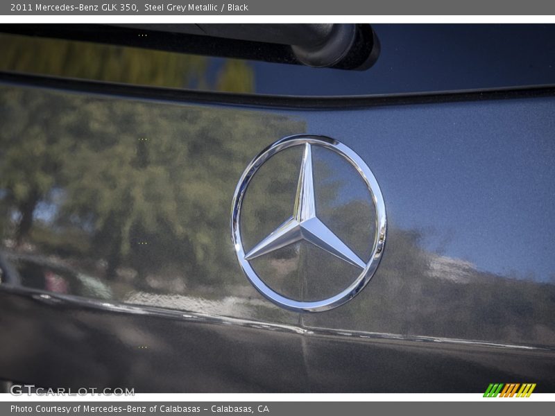 Steel Grey Metallic / Black 2011 Mercedes-Benz GLK 350