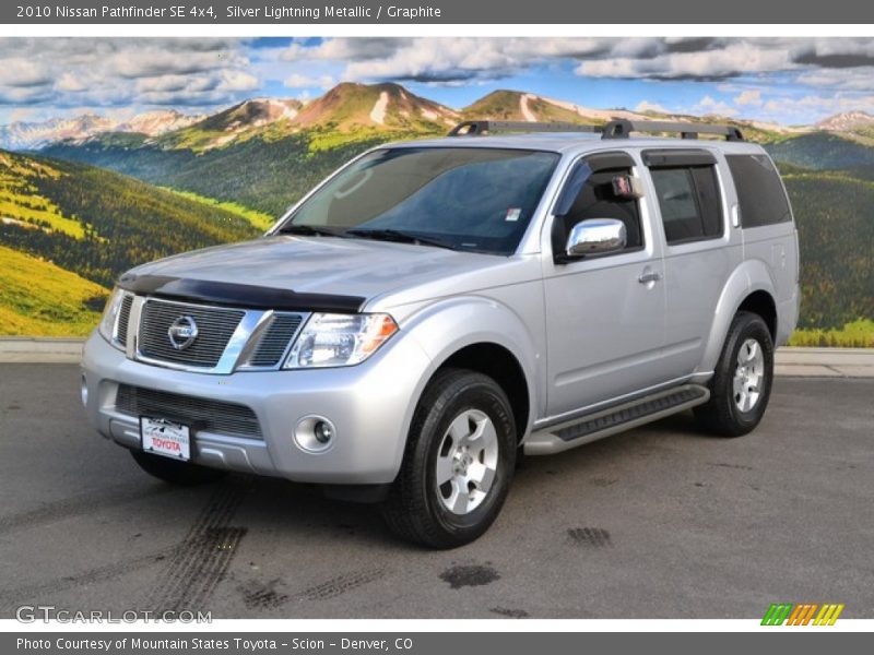 Silver Lightning Metallic / Graphite 2010 Nissan Pathfinder SE 4x4