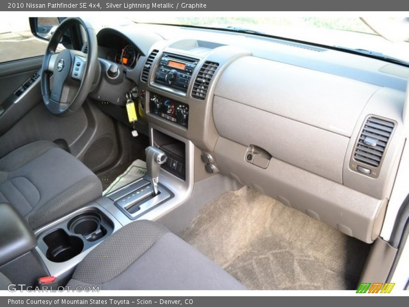 Silver Lightning Metallic / Graphite 2010 Nissan Pathfinder SE 4x4