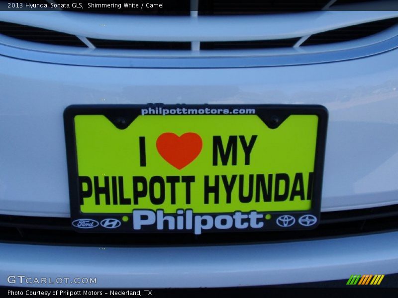 Shimmering White / Camel 2013 Hyundai Sonata GLS