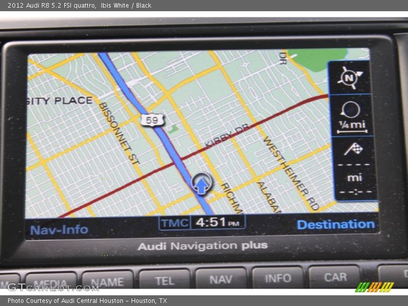 Navigation of 2012 R8 5.2 FSI quattro
