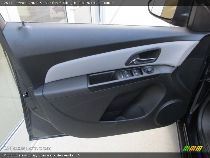 Blue Ray Metallic / Jet Black/Medium Titanium 2014 Chevrolet Cruze LS