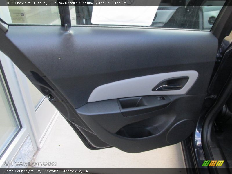 Blue Ray Metallic / Jet Black/Medium Titanium 2014 Chevrolet Cruze LS