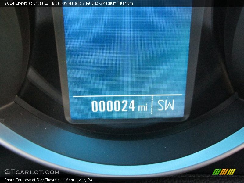 Blue Ray Metallic / Jet Black/Medium Titanium 2014 Chevrolet Cruze LS