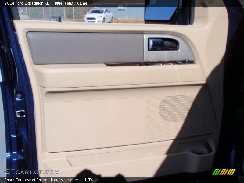 Blue Jeans / Camel 2014 Ford Expedition XLT