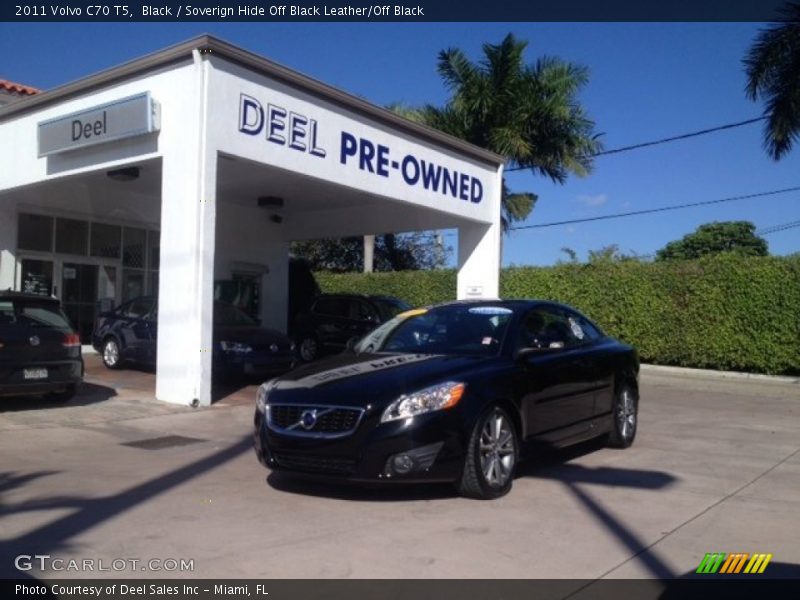 Black / Soverign Hide Off Black Leather/Off Black 2011 Volvo C70 T5