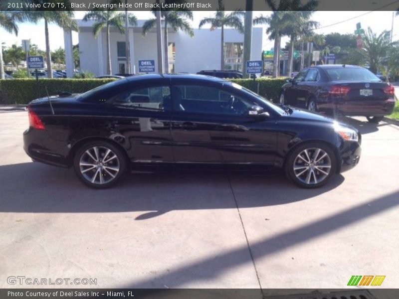 Black / Soverign Hide Off Black Leather/Off Black 2011 Volvo C70 T5