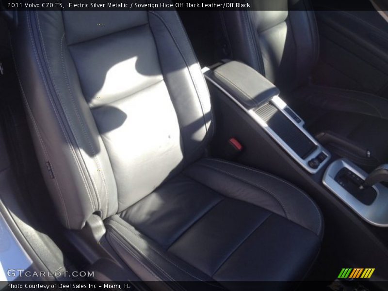 Electric Silver Metallic / Soverign Hide Off Black Leather/Off Black 2011 Volvo C70 T5