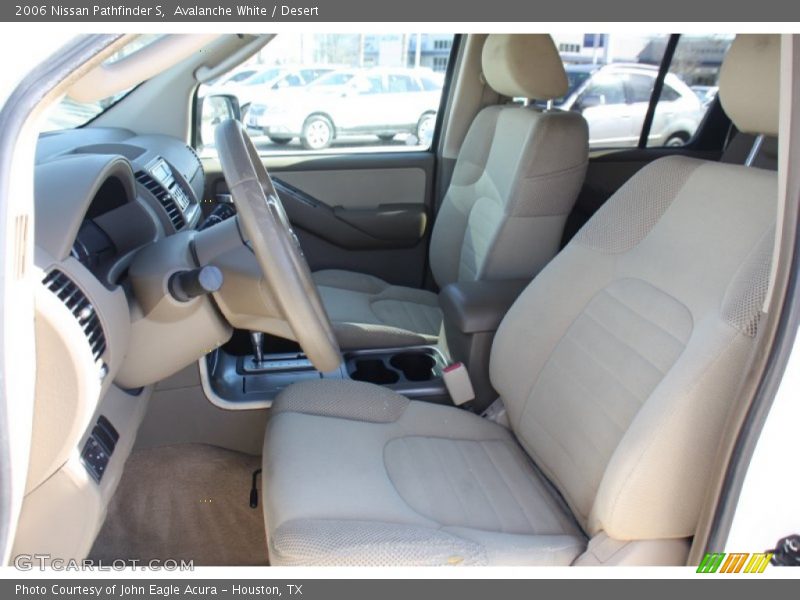 Front Seat of 2006 Pathfinder S
