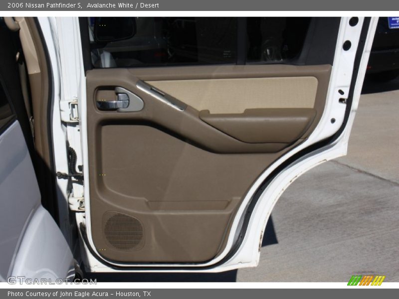 Avalanche White / Desert 2006 Nissan Pathfinder S