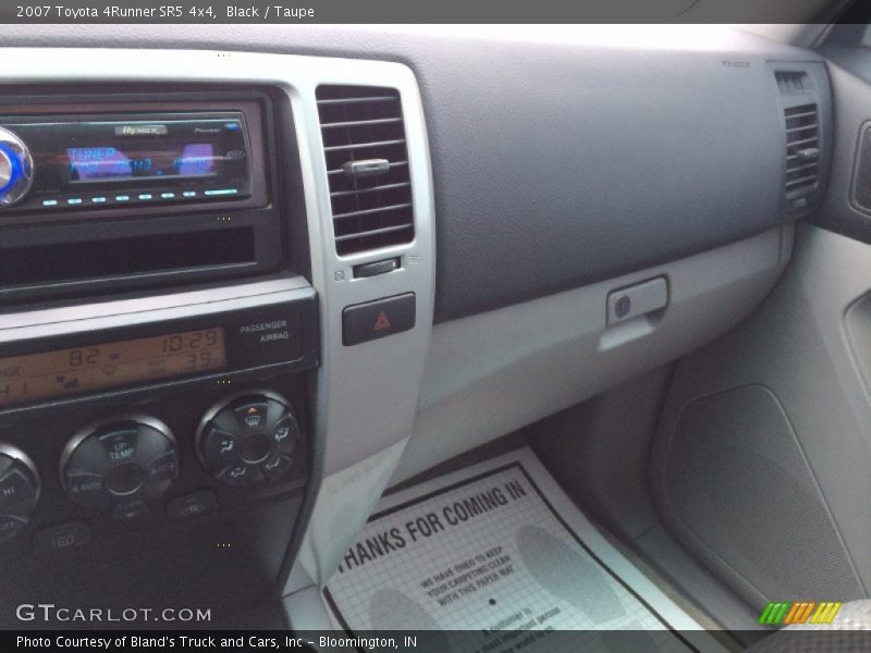 Black / Taupe 2007 Toyota 4Runner SR5 4x4