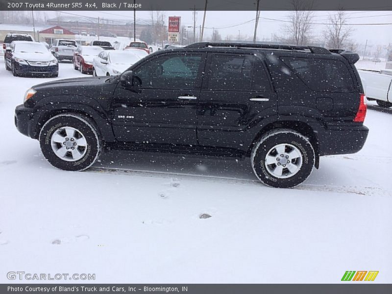Black / Taupe 2007 Toyota 4Runner SR5 4x4