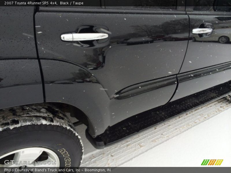 Black / Taupe 2007 Toyota 4Runner SR5 4x4