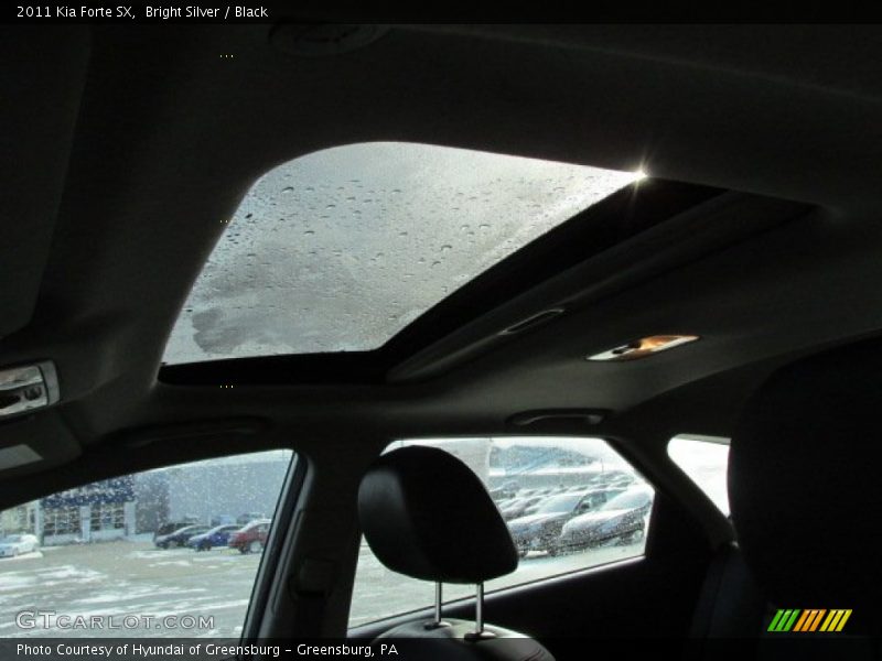 Bright Silver / Black 2011 Kia Forte SX