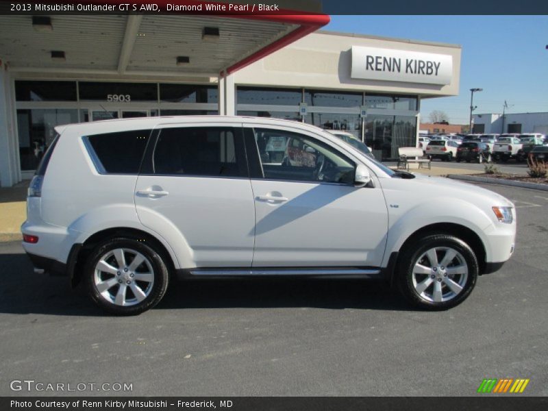 Diamond White Pearl / Black 2013 Mitsubishi Outlander GT S AWD