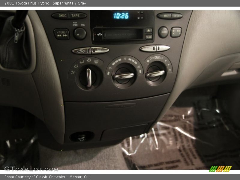 Super White / Gray 2001 Toyota Prius Hybrid