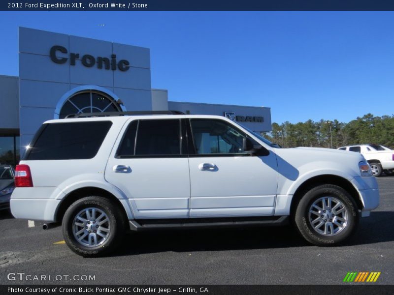 Oxford White / Stone 2012 Ford Expedition XLT