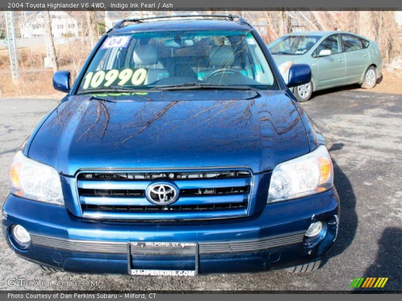 Indigo Ink Pearl / Ash 2004 Toyota Highlander V6 4WD