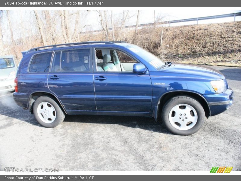 Indigo Ink Pearl / Ash 2004 Toyota Highlander V6 4WD