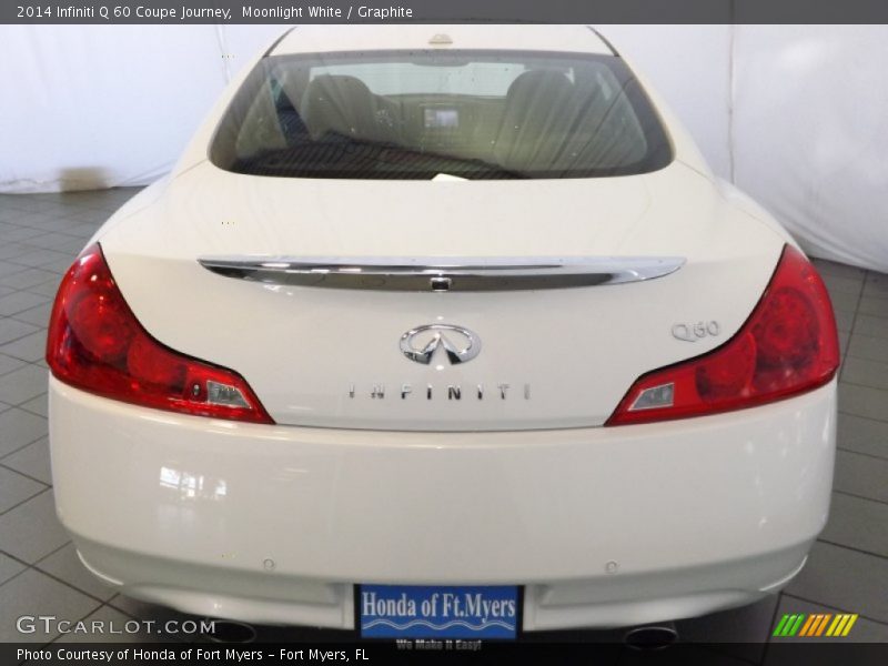 Moonlight White / Graphite 2014 Infiniti Q 60 Coupe Journey