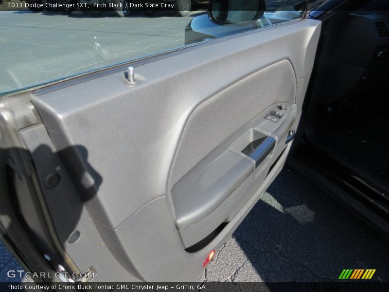 Pitch Black / Dark Slate Gray 2013 Dodge Challenger SXT