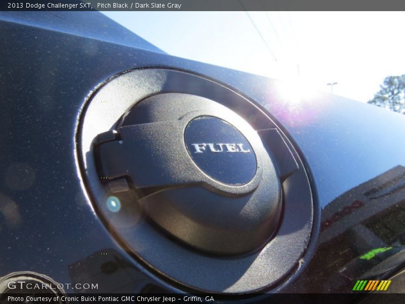 Pitch Black / Dark Slate Gray 2013 Dodge Challenger SXT